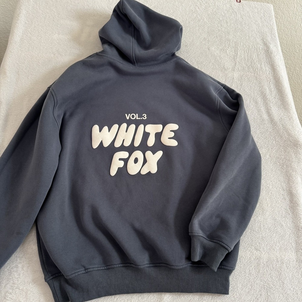 White Fox Vol.3 Women's Pullover Hoodie Size M/L Ocean Blue - Picture 2 of 9
